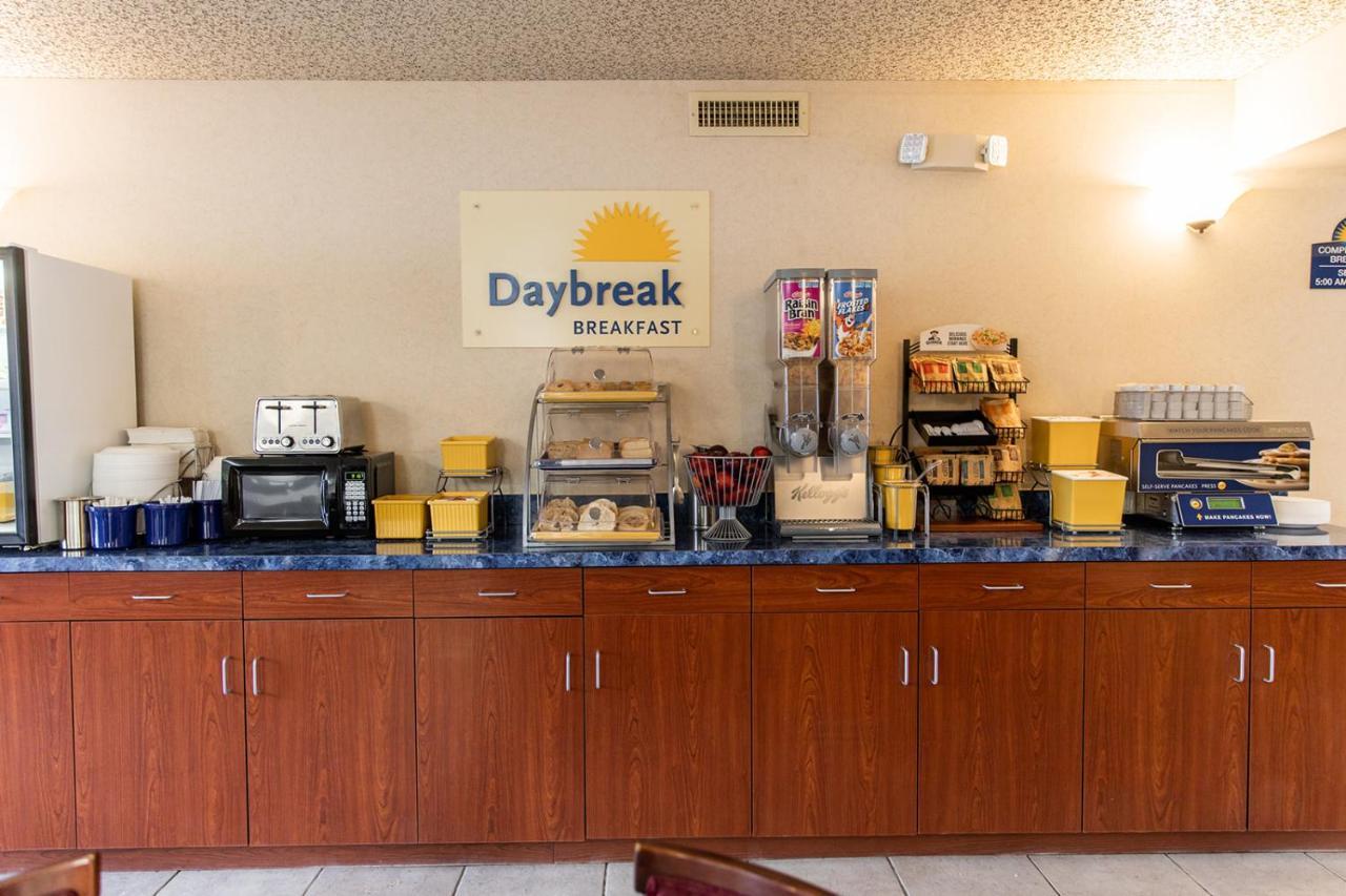 Days Inn By Wyndham Kuttawa/Eddyville Εξωτερικό φωτογραφία
