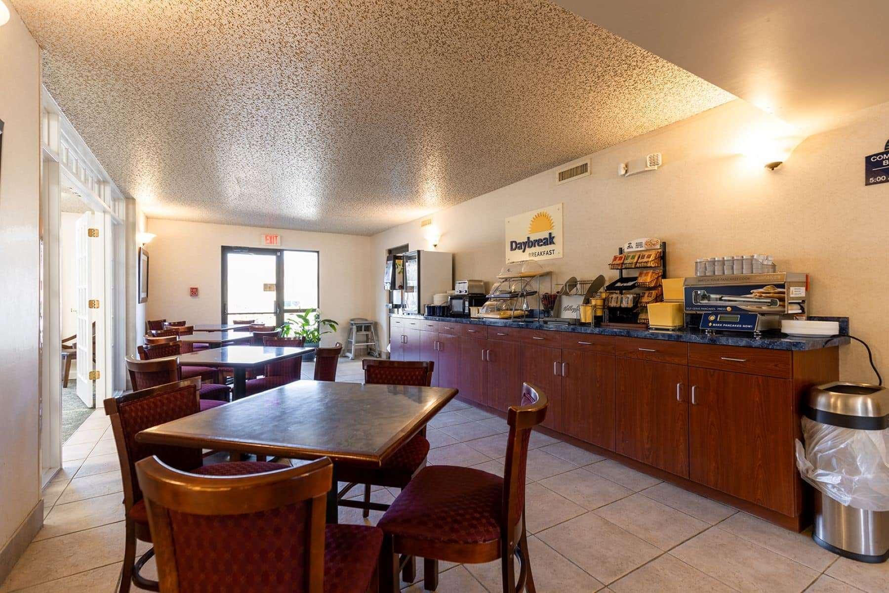 Days Inn By Wyndham Kuttawa/Eddyville Εξωτερικό φωτογραφία