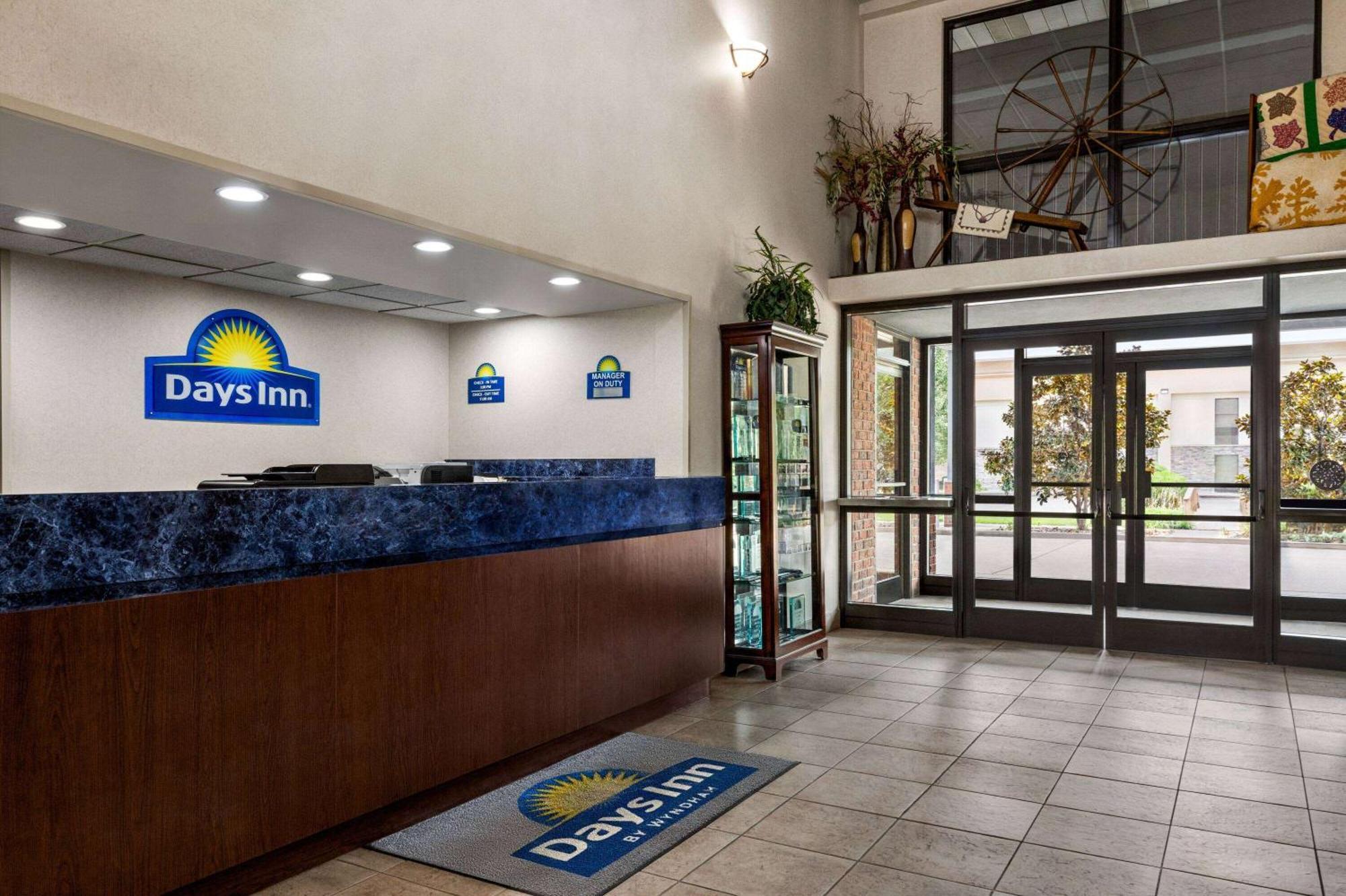 Days Inn By Wyndham Kuttawa/Eddyville Εξωτερικό φωτογραφία